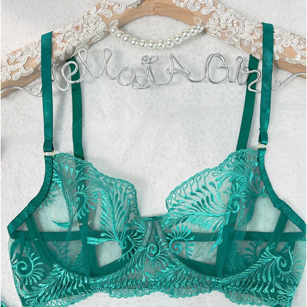 BlueBella lace bra size small